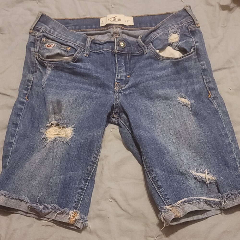 Long shorts Hollister 3/20